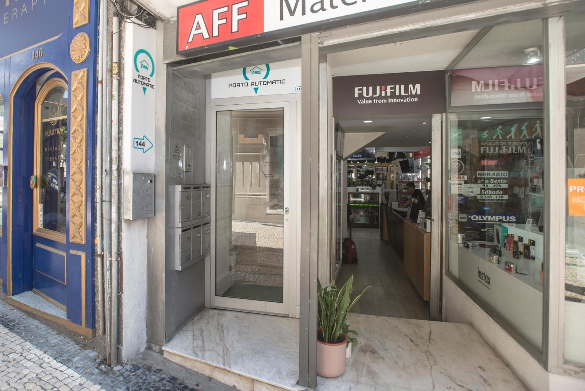 Porto Automatic Hostel ภายนอก รูปภาพ